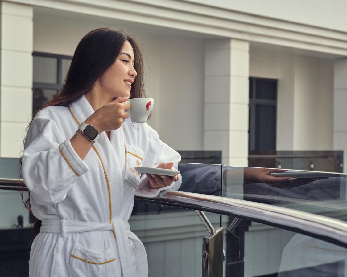 Wyndham Garden Tashkent Hotel Ngoại thất bức ảnh