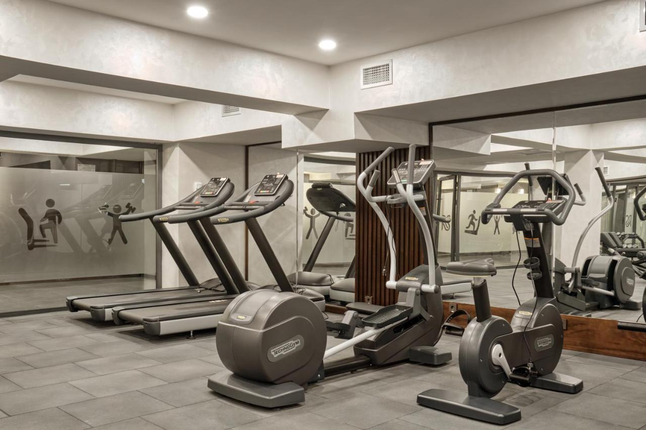 Wyndham Garden Tashkent Hotel Ngoại thất bức ảnh