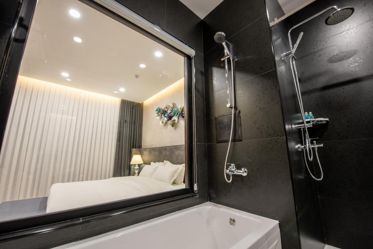 Wyndham Garden Tashkent Hotel Ngoại thất bức ảnh