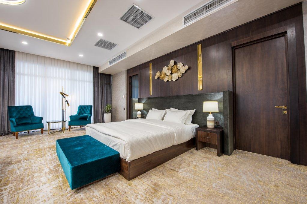 Wyndham Garden Tashkent Hotel Ngoại thất bức ảnh
