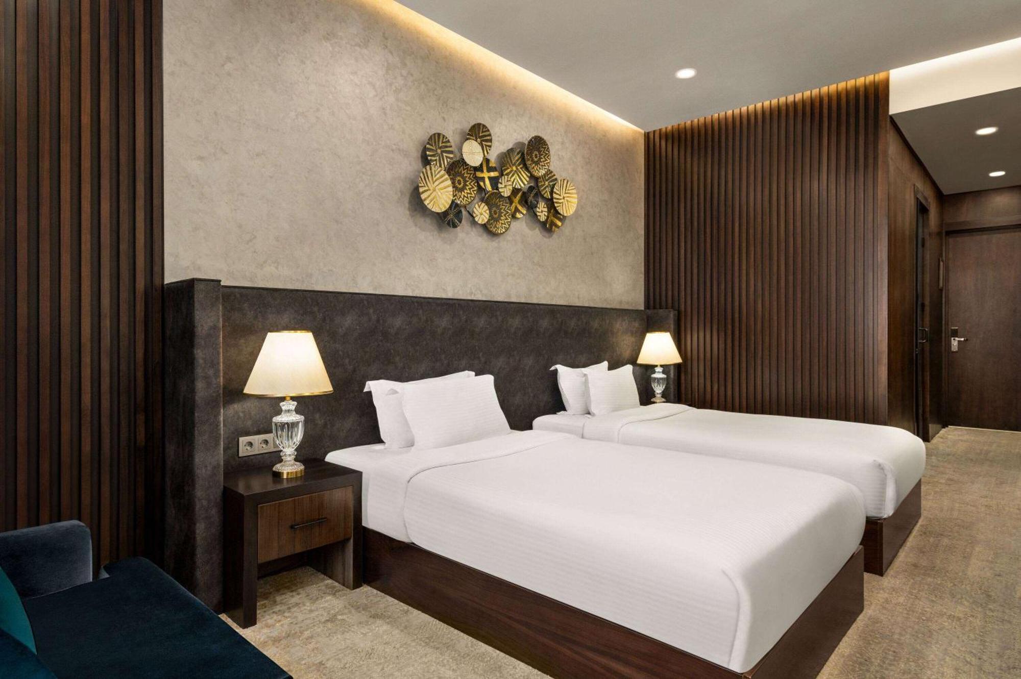 Wyndham Garden Tashkent Hotel Ngoại thất bức ảnh
