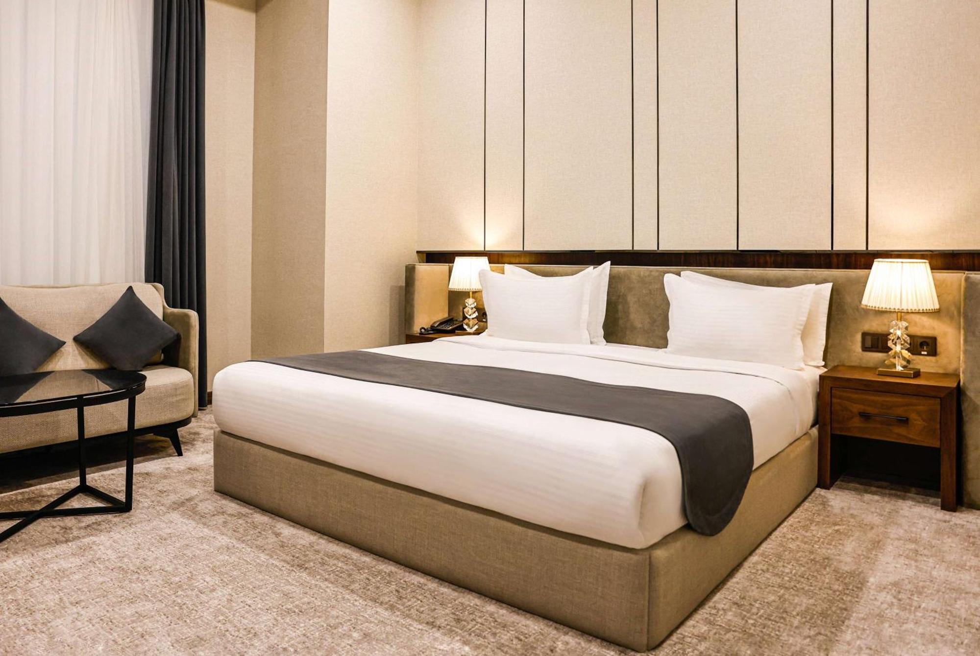 Wyndham Garden Tashkent Hotel Ngoại thất bức ảnh